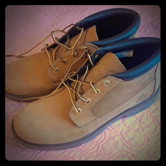timb sneakers